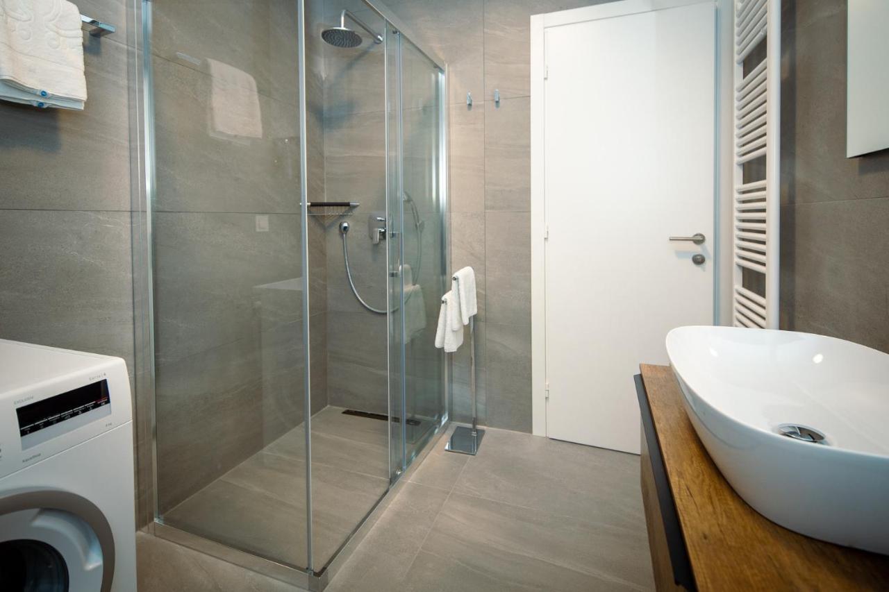 Pr Premium Apartment Ровинь Экстерьер фото
